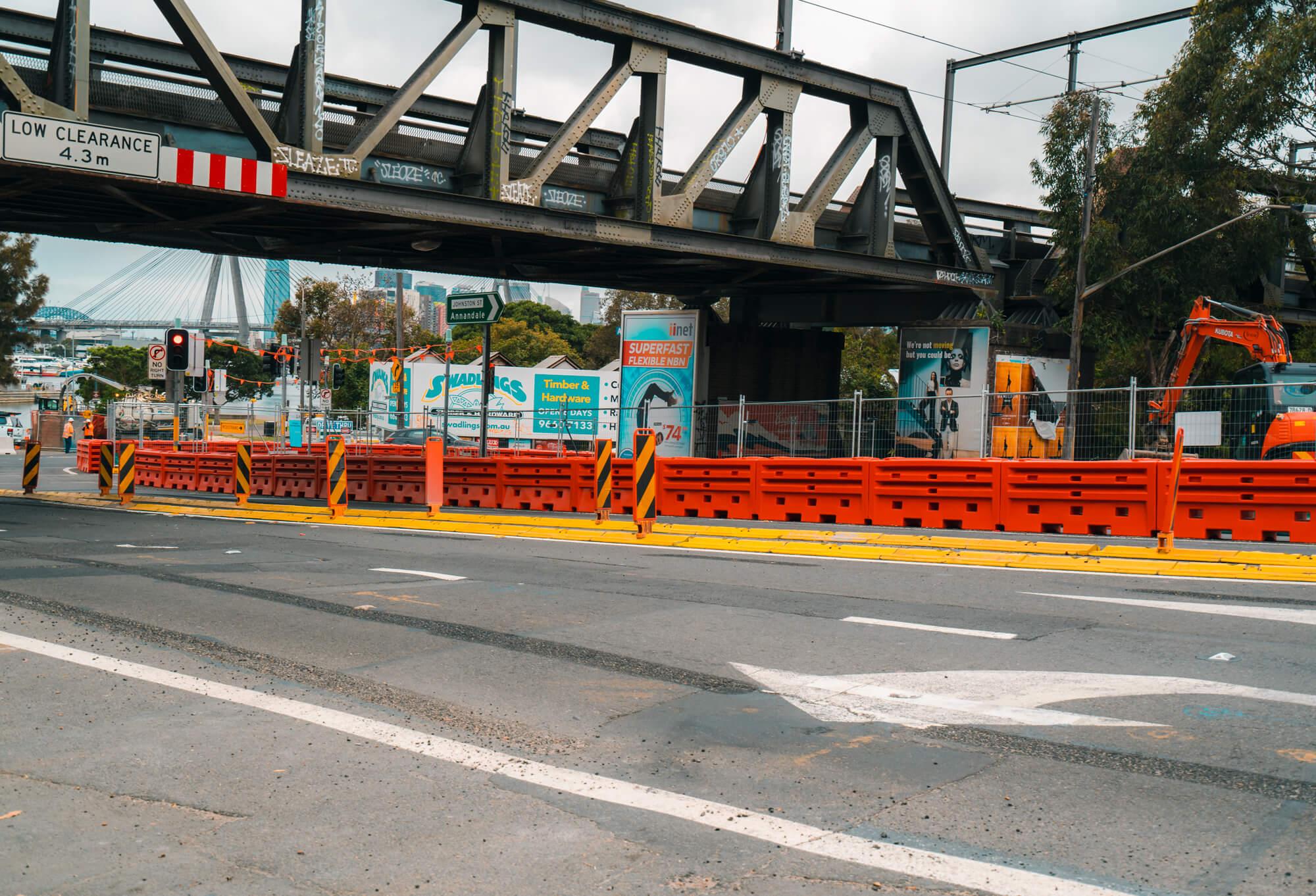 rozelle-tunnel-project-barriers